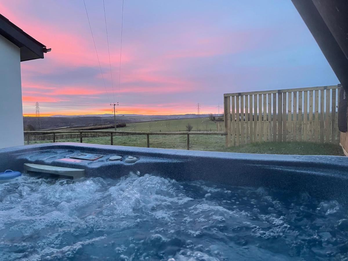 Holiday home New! Country Boutique Escape . Hot Tub *